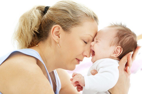 Trào ngược dạ dày ở trẻ sơ sinh, trẻ em từ 2 đến 7 tuổi và cách xử lý 