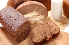 Đau dạ dày có nên ăn bánh mì không, ăn bánh mì nhiều tốt không? 