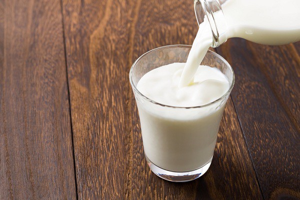 Viêm dạ dày uống sữa được không, có nên uống sữa và ăn sữa chua không? 