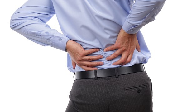Đứng lâu, đứng nhiều có bị đau lưng không, là bị bệnh gì? 