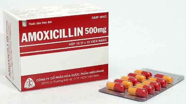 Bị đau dạ dày uống được Amoxicilin và Efferalgan không? 